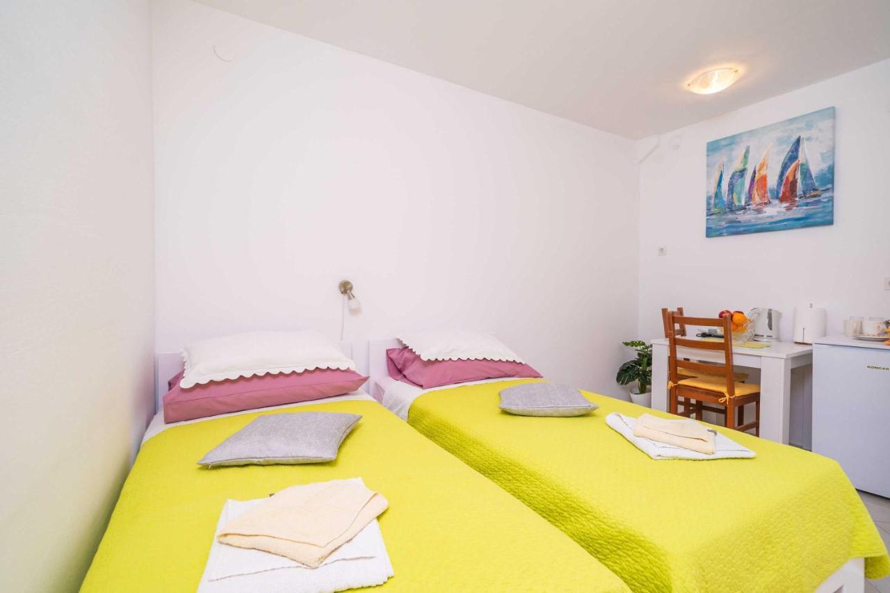 Mare Soba Sa Terasom - last minute hotel in Dubrovnik