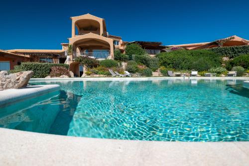 Sherden Villa Your House in Sardinia — 4-Star Luxury Hotel in Golfo Aranci, Italy