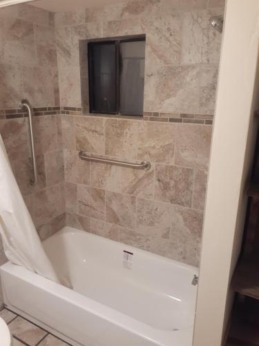 Stagecoach Suites - photo 14