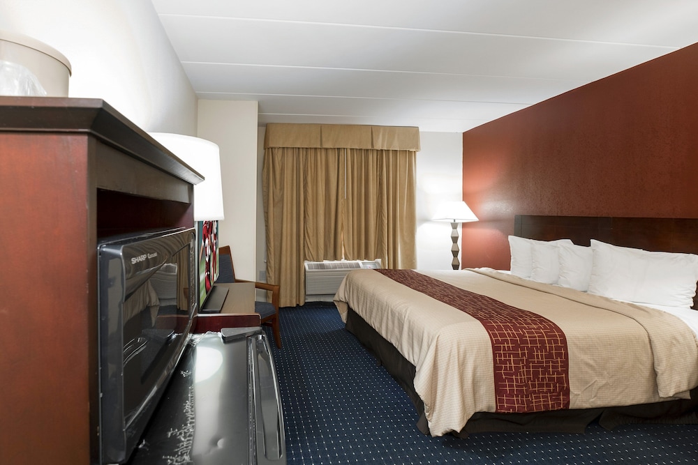 Red Roof Inn Annapolis - photo 15