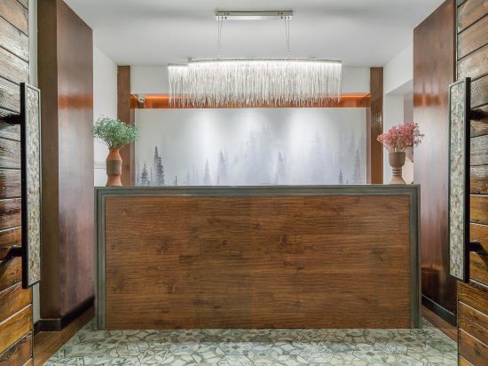 Xiehou Inn — 4-Star Luxury Hotel in Jinghong, People's Republic of China