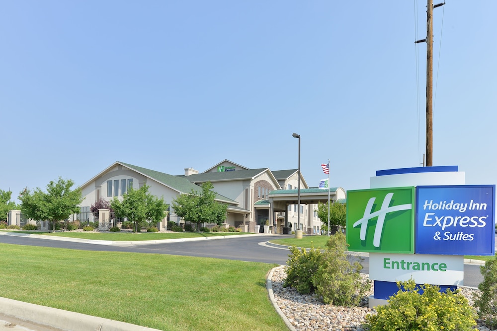 Holiday Inn Express & Suites Gillette by IHG - photo 49