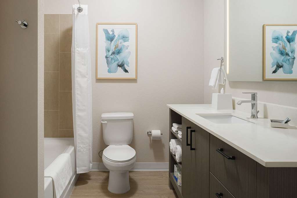 WaterWalk Extended Stay by Wyndham Jacksonville Deerwood Pk - photo 27