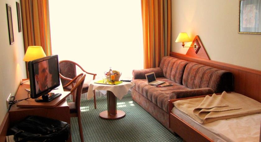 Hotel Hallerhof — Bad Hall — photo 4