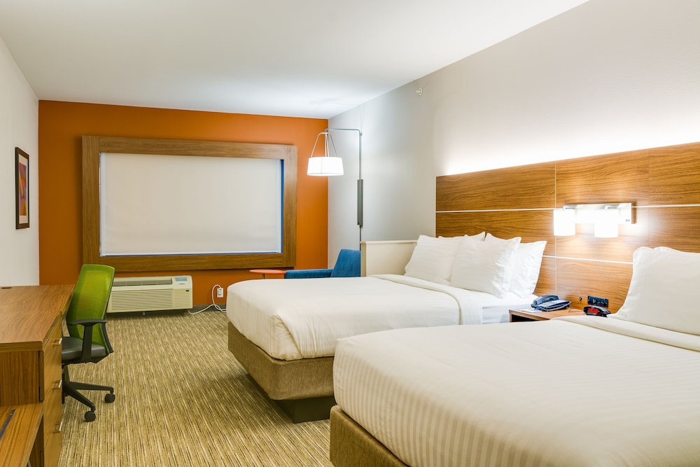 Holiday Inn Express & Suites Russellville by IHG - photo 9