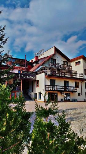 Zdybanka - carbon neutral hotel in Vorokhta