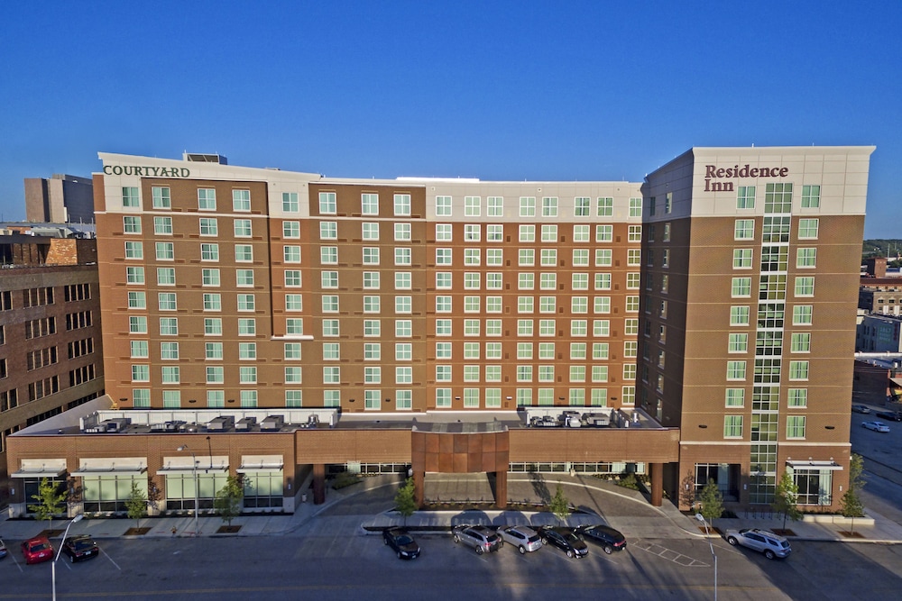 Courtyard by Marriott Kansas City Downtown Convention Center - photo 26