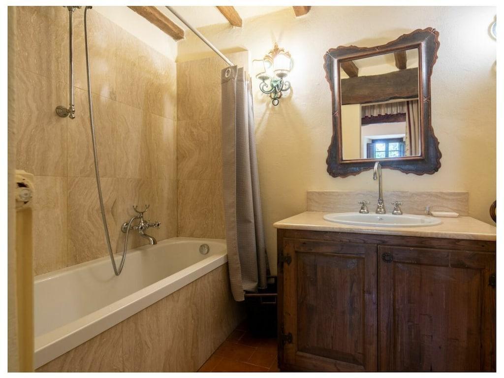 Villa la Corte by Mmega — 4-Star Luxury Hotel in Greve In Chianti, Italy
