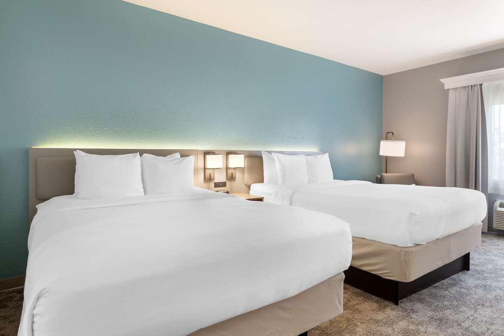 Comfort Inn & Suites Davenport Quad Cities - photo 11