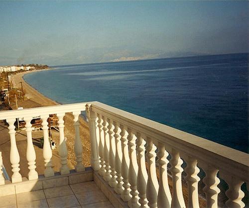 Antonios Rooms — hotel in Akrata