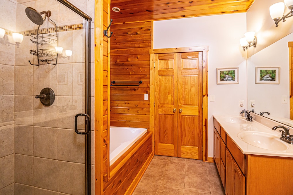 Donovan's Dacha - photo 22