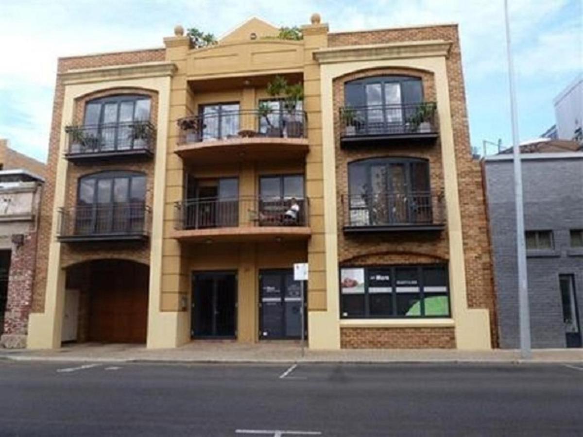 West End Apartments — 4-Star Luxury Hotel in Fremantle, Australia