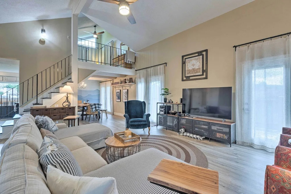 Pet Friendly Massanutten Resort Home with Yard - photo 11