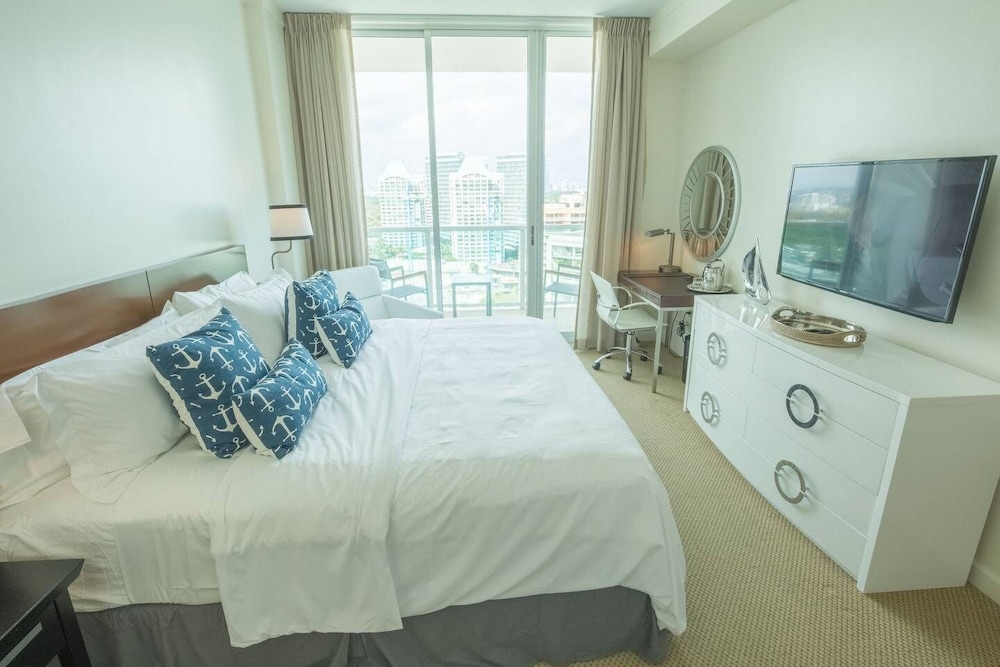 Ocean Marina & City View Studio Balcony #1 - featured photo