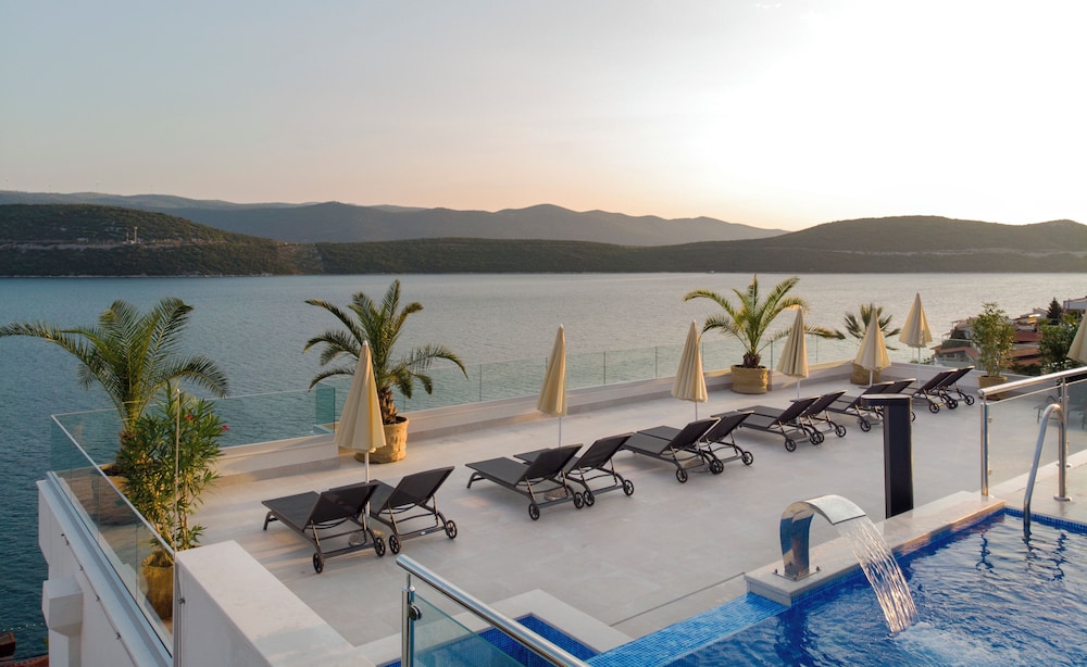 Hotel Nova - carbon neutral hotel in Neum