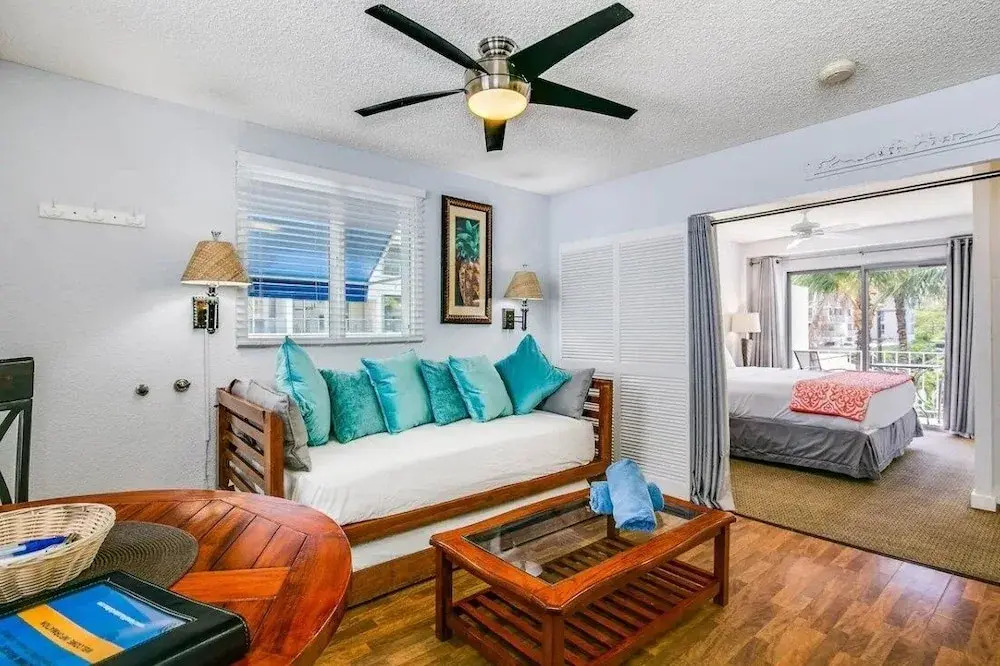 Cool Cabana at Waikiki condo — 4-Star Luxury Hotel in Honolulu, United States