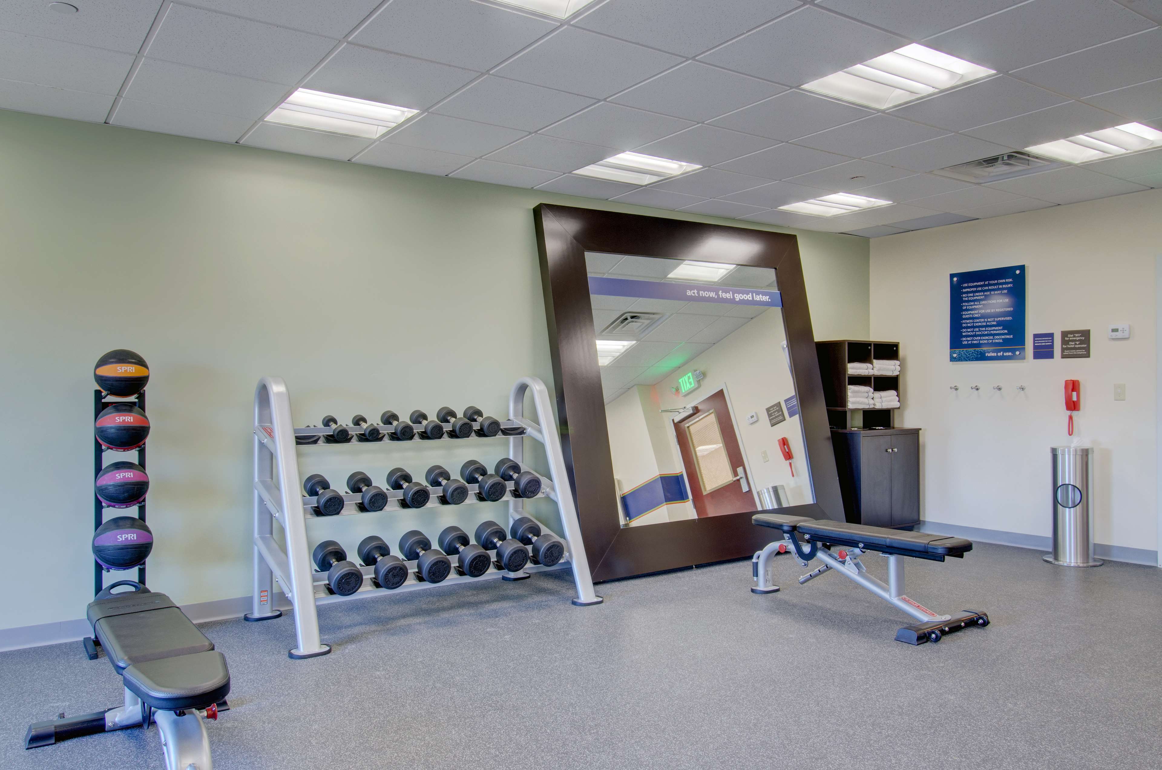 Hampton Inn & Suites Boston Stoughton - photo 14
