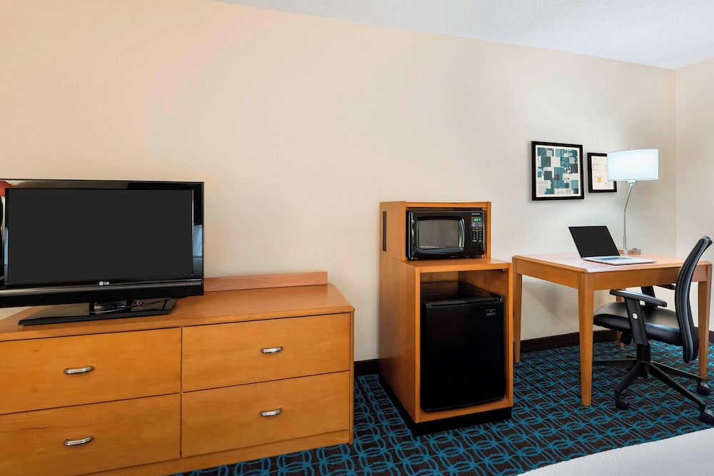 Fairfield Inn & Suites by Marriott Mobile - photo 18