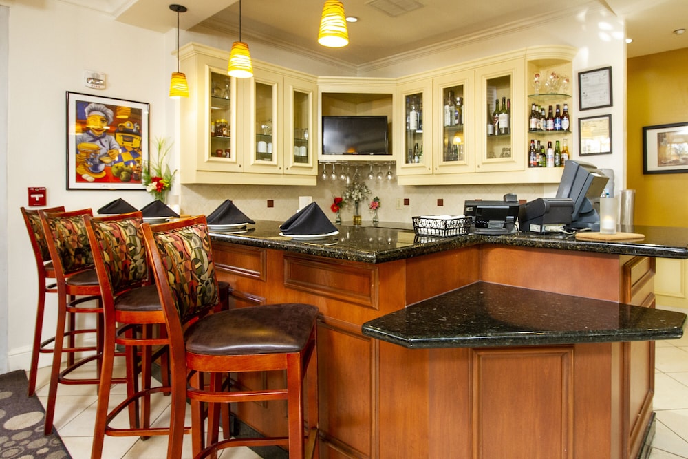 Hilton Garden Inn Anderson - photo 28