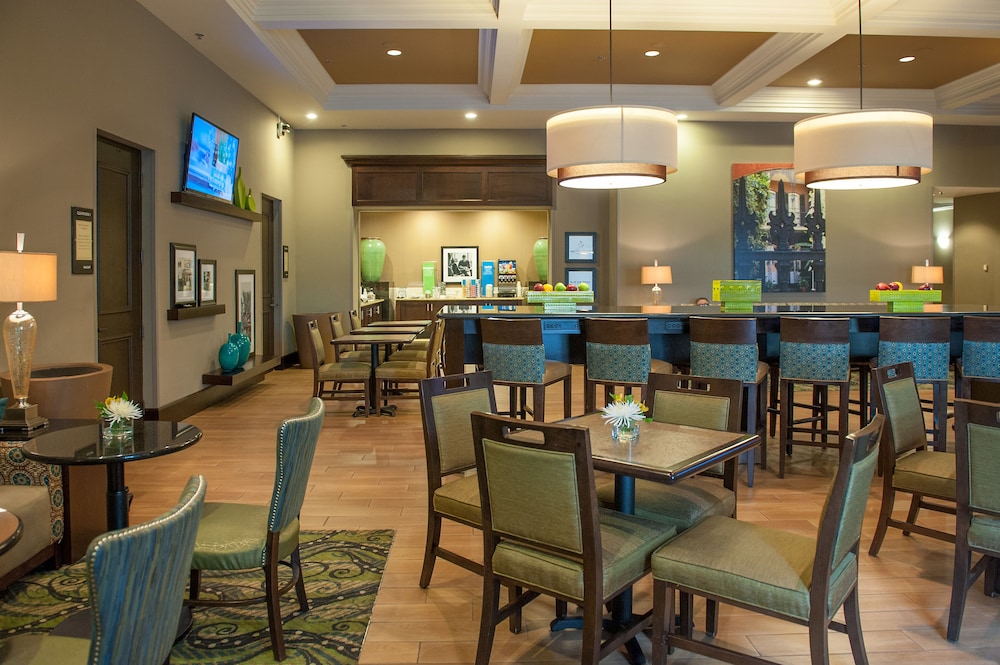 Hampton Inn & Suites New Orleans Elmwood Clearview Pkway LA - photo 5