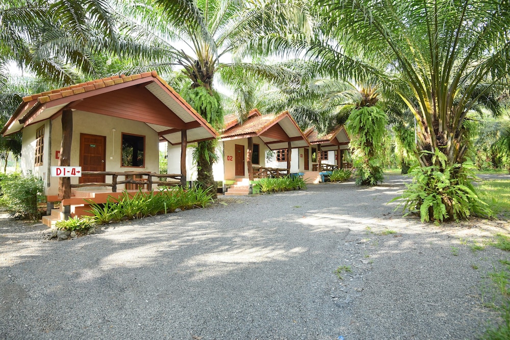Palmsuay Resort — hotel near Trat Airport
