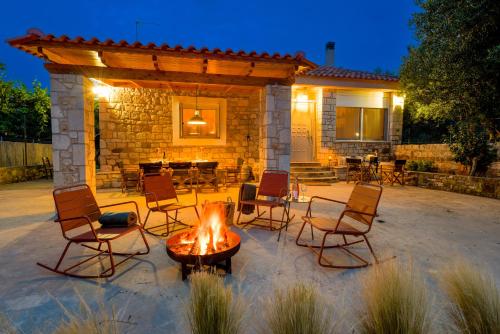 Oleopetra - carbon neutral hotel in Unknown City