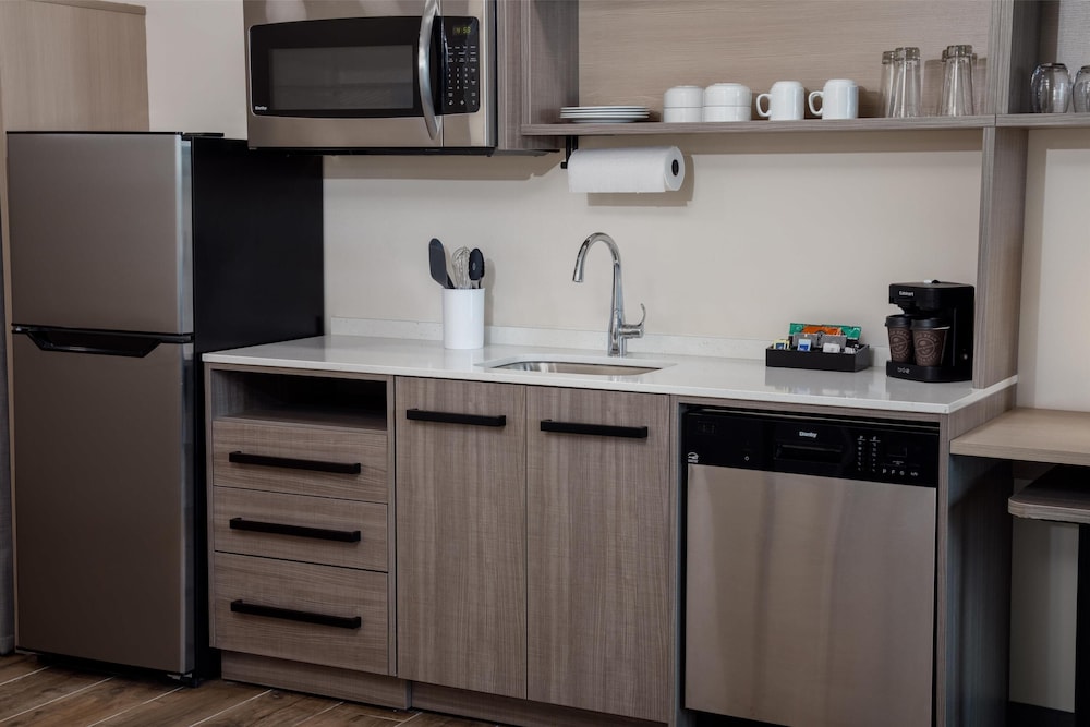 Home2 Suites by Hilton Clearwater St. Petersburg Ulmerton Rd - photo 10