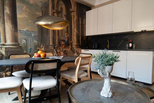 Rome City Center Apartment Iii — 4-Star Luxury Hotel in Rome, Italy