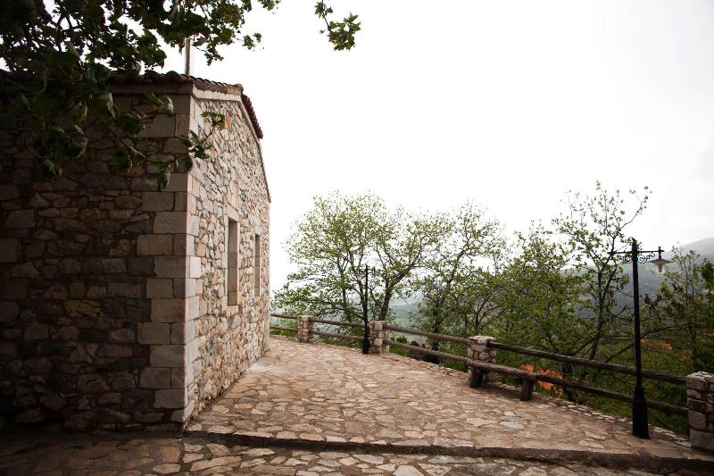 Tholos — Astros — photo 5