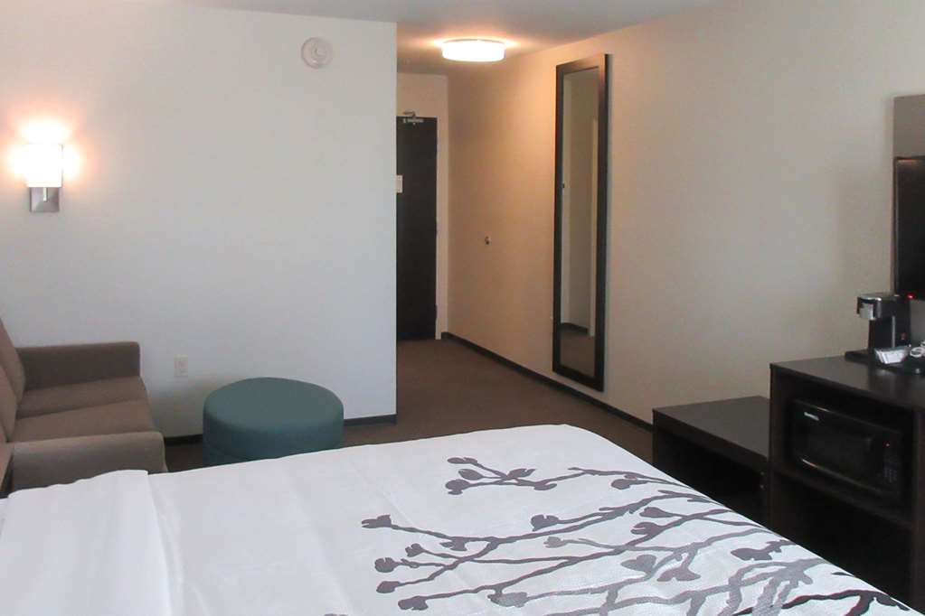 Sleep Inn & Suites Chiloquin Crater Lake Junction - photo 16