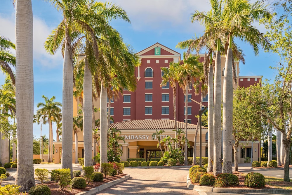 Embassy Suites by Hilton Fort Myers Estero - photo 77
