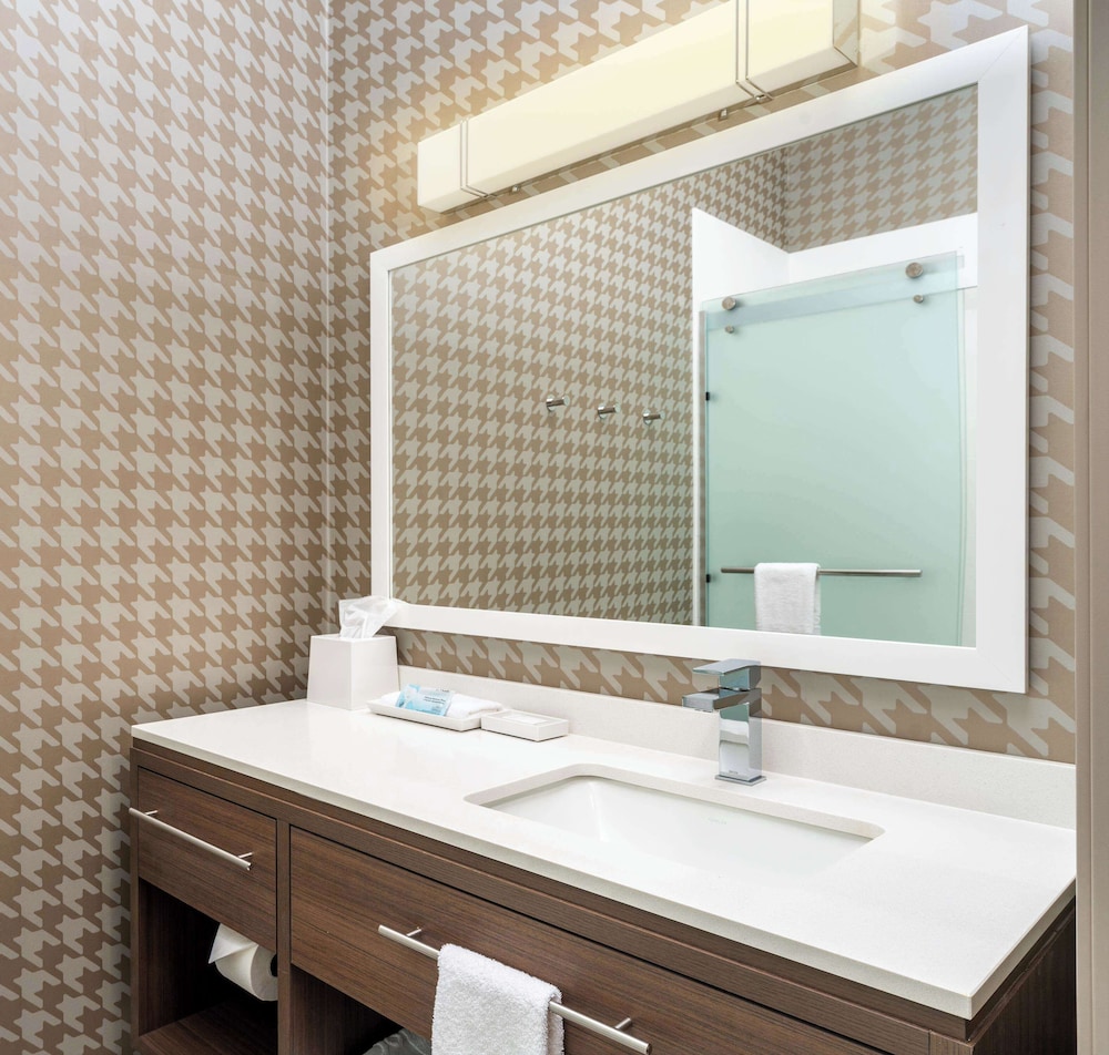 Home2 Suites by Hilton Lake Havasu City - photo 12