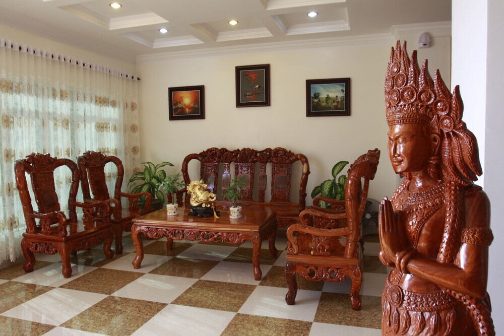 White Beach Hotel — hotel in Sihanoukville