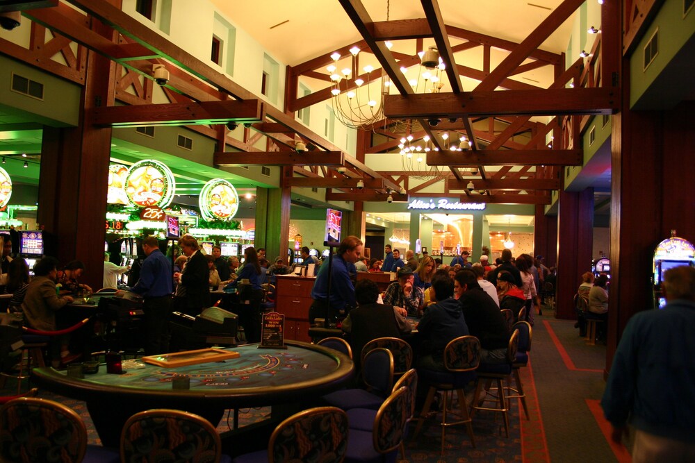 Blue Lake Casino & Hotel - photo 28