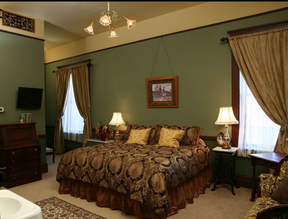 Martin & Mason Hotel - photo 10