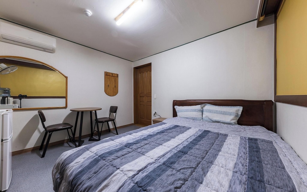 Gongju Dongmyung Motel in Gongju, South Korea