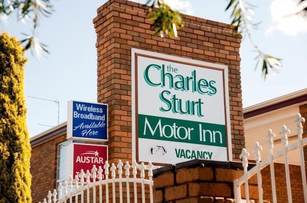 The Charles Sturt Motor Inn — hotel in Cobram