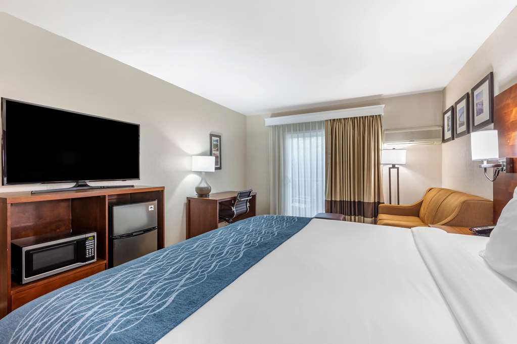 Comfort Inn Escondido San Diego North County - photo 30