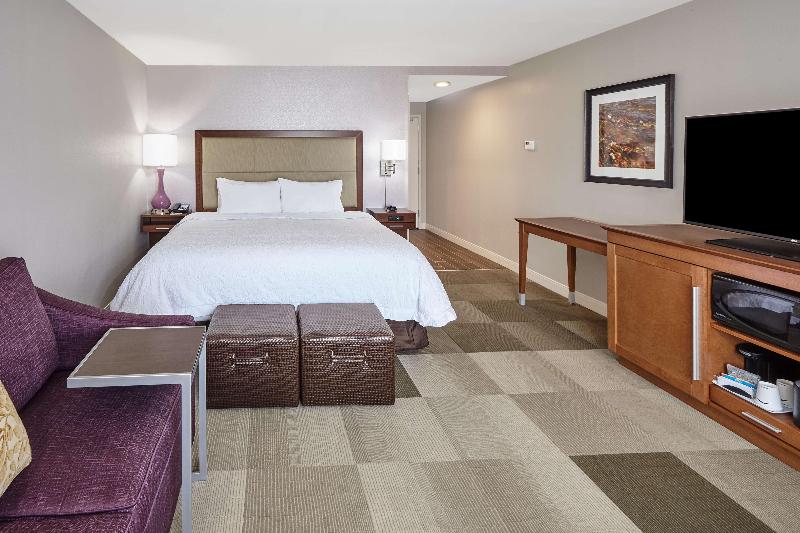 Hampton Inn Fond du Lac - photo 29