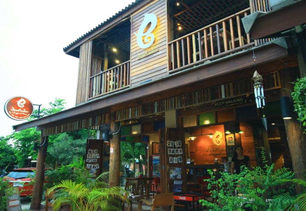 Huen Chang Puek Hotel in Nan, Thailand