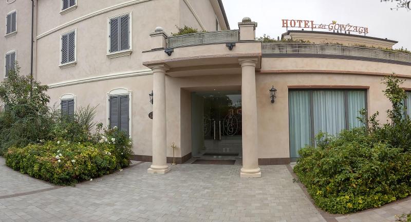 Hotel dei Gonzaga pet-friendly hotel Reggiolo