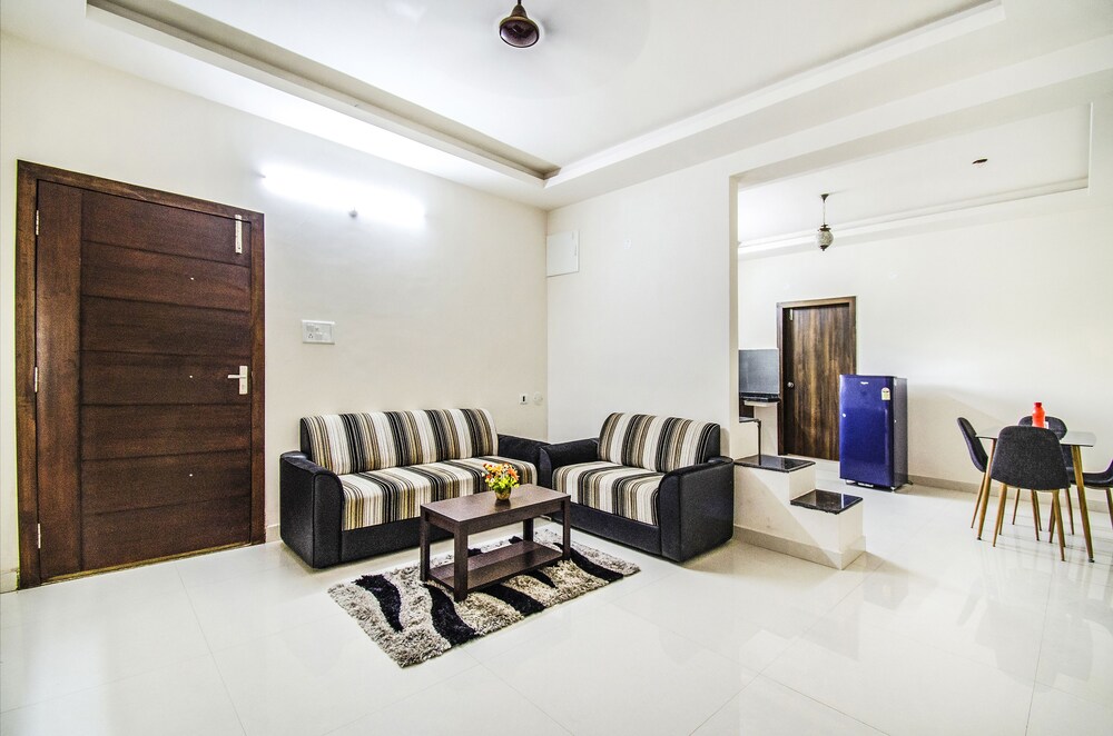 FabEscape Himadri Inn - carbon neutral hotel in Almora
