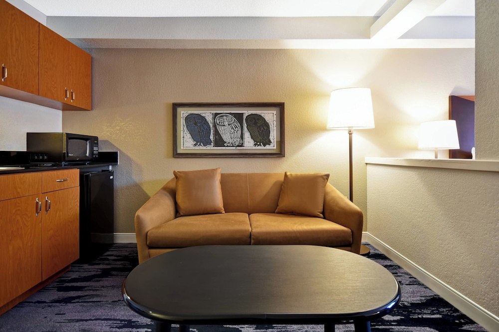 Fairfield Inn & Suites by Marriott Atlanta Kennesaw - photo 19