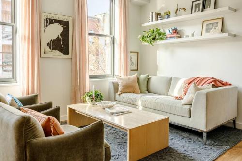 Lux Condo Near Washington Park Walk Everywhere — 4-Star Luxury Hotel in Cincinnati, United States