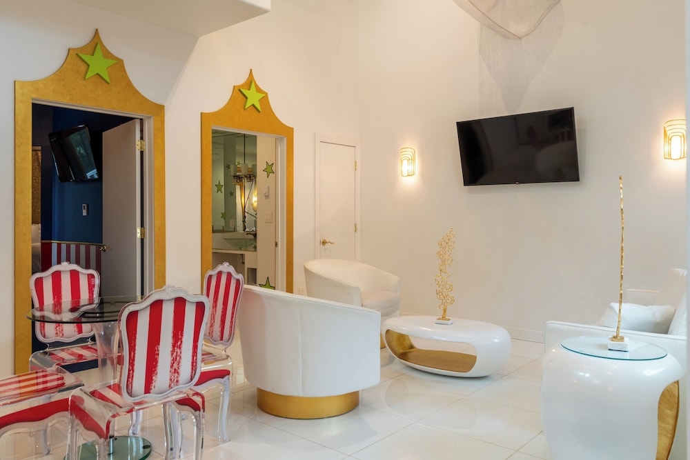 The Roxbury - photo 181
