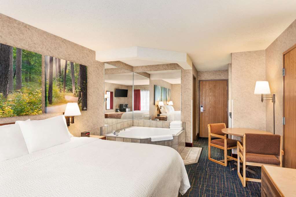 Days Inn by Wyndham Hurley - photo 35