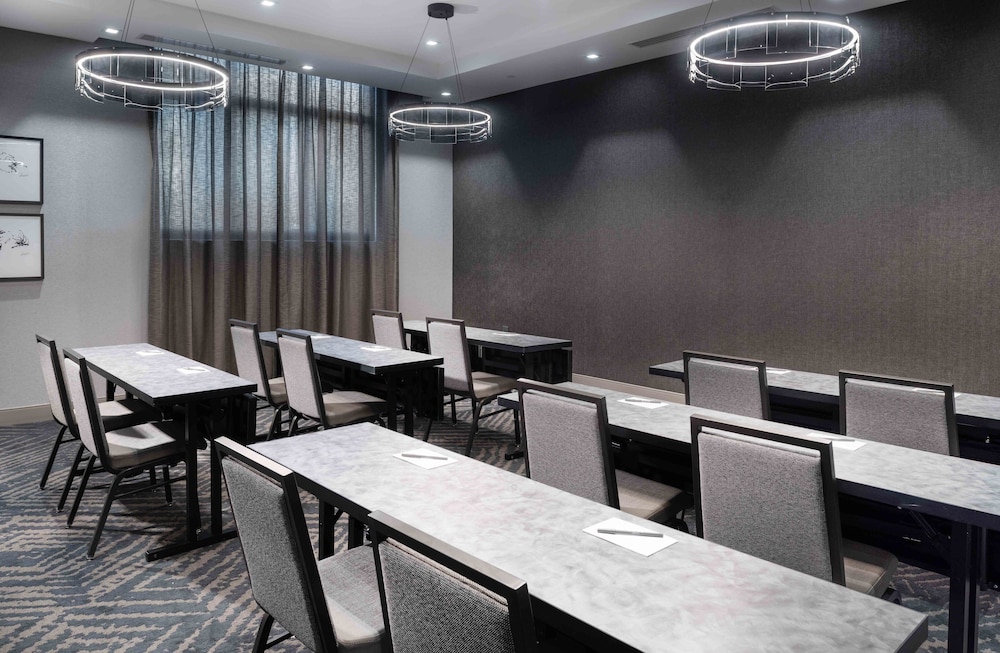 Holiday Inn Express Boston South Quincy - photo 51