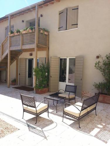 Podere Castagne — hotel in Mezzane Di Sotto