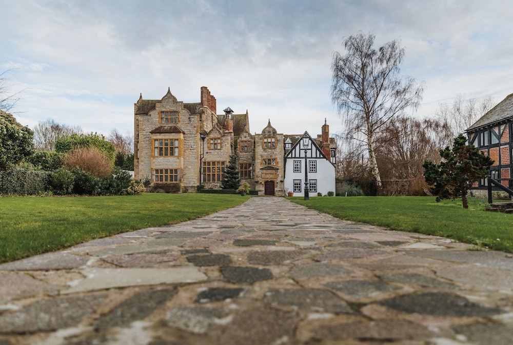 Karma Salford Hall in Evesham, United Kingdom