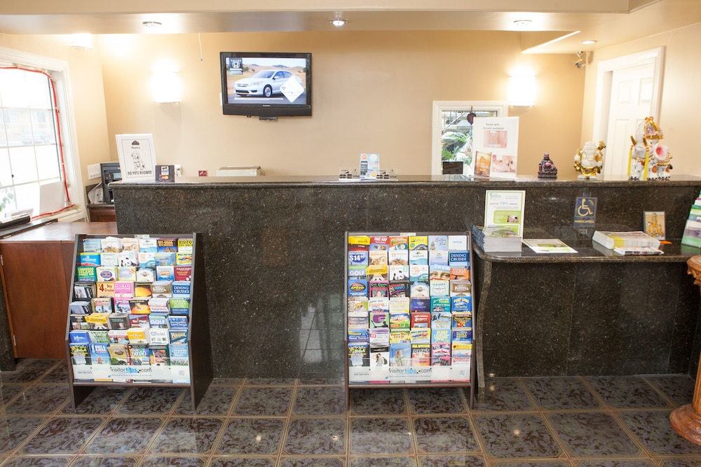 Stardust Inn - photo 4